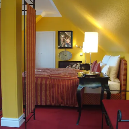 Boutique Sir & Lady Astor - The Charming 3*