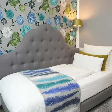 Hotel Boutique Sir & Lady Astor - The Charming 3*
