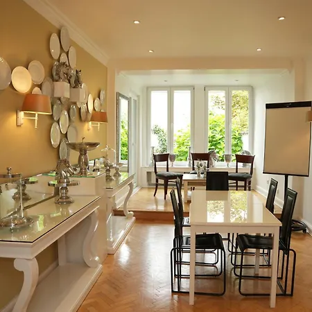 Hotel Boutique Sir & Lady Astor - The Charming