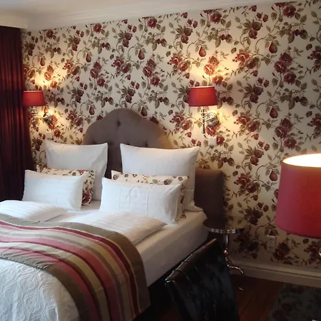 Sir & Lady Astor 3* Düsseldorf