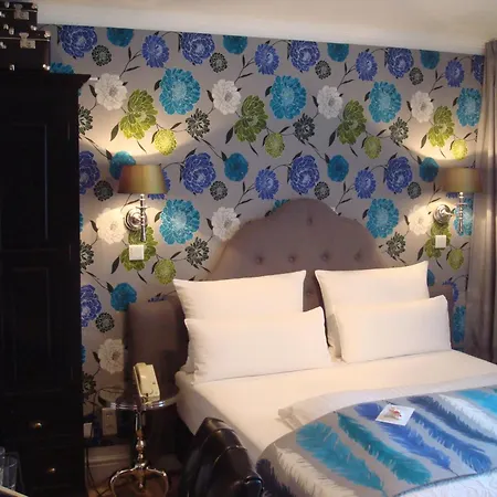 Sir & Lady Astor Düsseldorf