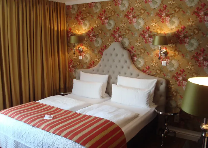 Boutique Sir & Lady Astor - The Charming Düsseldorf