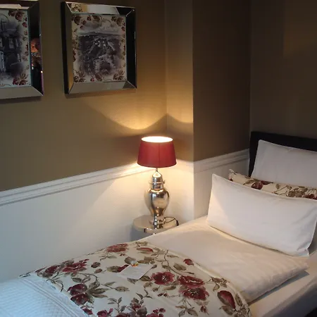 Hotel Sir & Lady Astor 3*