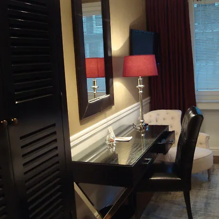 Boutique Sir & Lady Astor - The Charming 3* 杜塞尔多夫