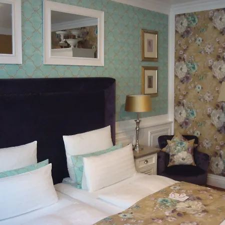 Hotel Sir & Lady Astor 3*