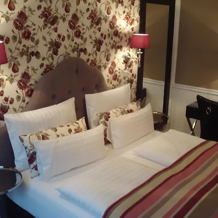 Boutique Sir & Lady Astor - The Charming 3*