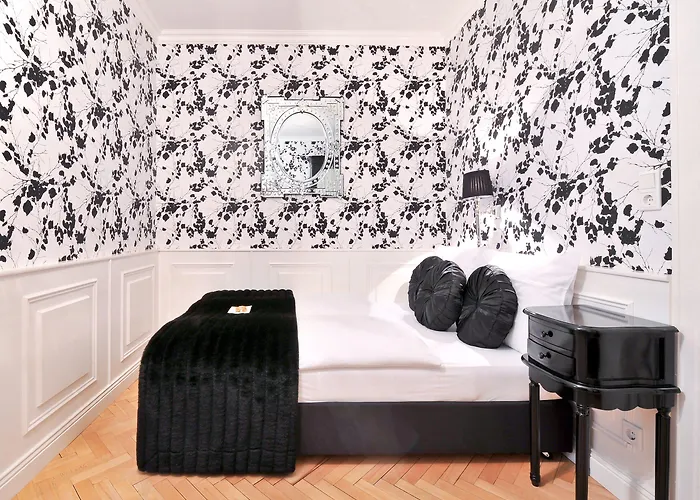 Boutique Sir & Lady Astor - The Charming 3*