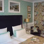 Szálloda Boutique Sir & Lady Astor - The Charming 3*