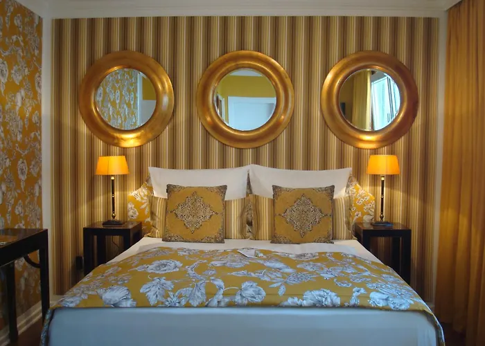 Boutique Sir & Lady Astor - The Charming Dusseldorf