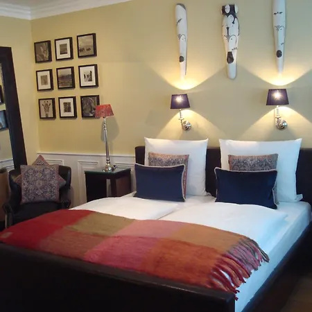 Boutique Sir & Lady Astor - The Charming